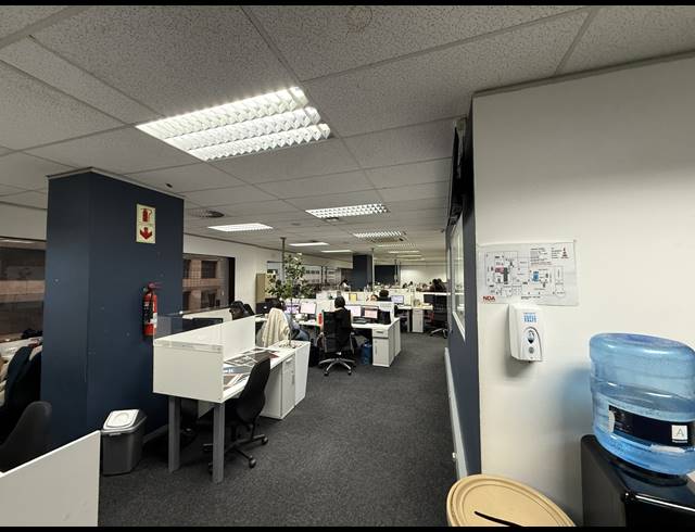 1,468.50M² OFFICE TO LET IN CAPE TOWN CITY CENTRE